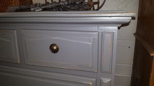 Gray distressed solid wood 7 drawer dresser